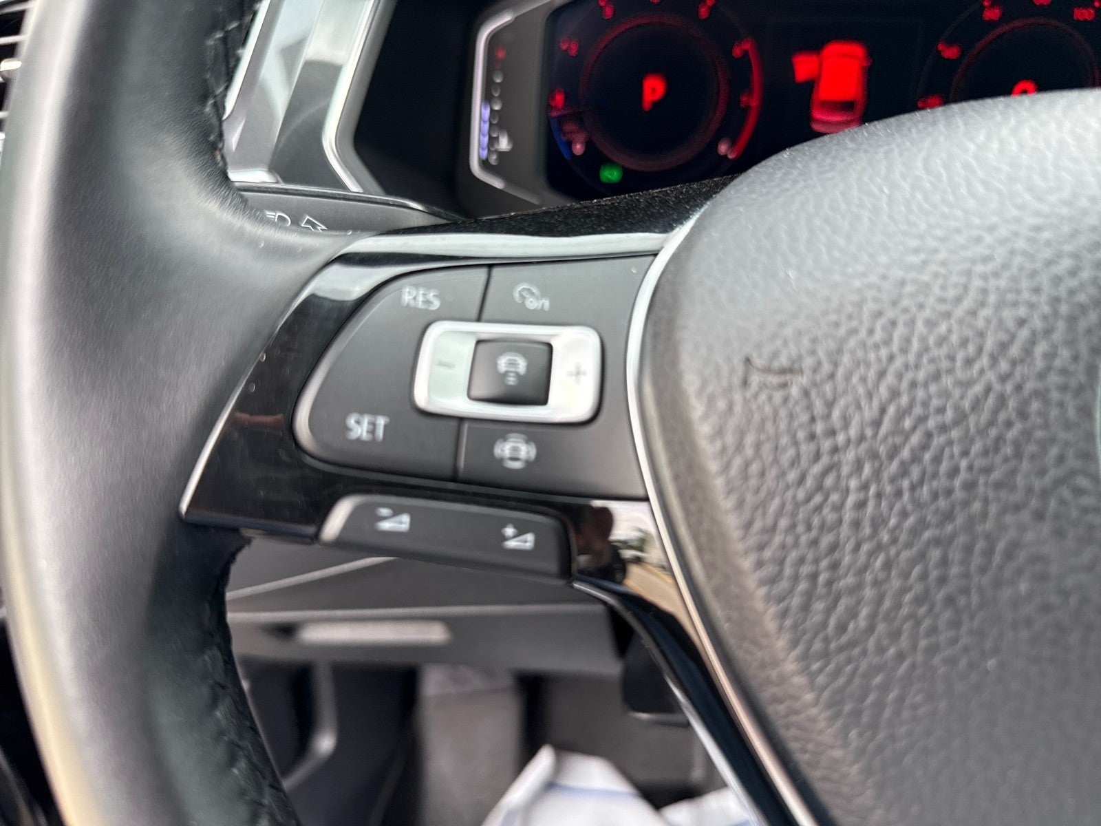 2019 Volkswagen Tiguan SEL