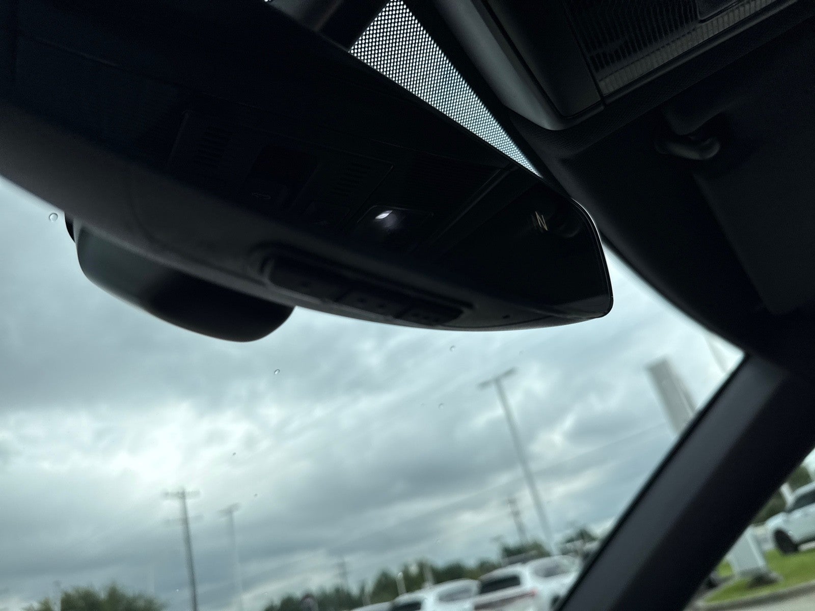 2020 Volkswagen Tiguan SE R-Line Black