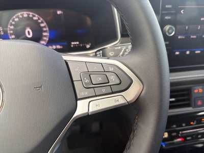 2027 Volkswagen Taos SE Black FWD