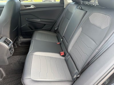 2027 Volkswagen Taos SE Black FWD