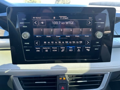 2026 Volkswagen Taos SEL 4MOTION