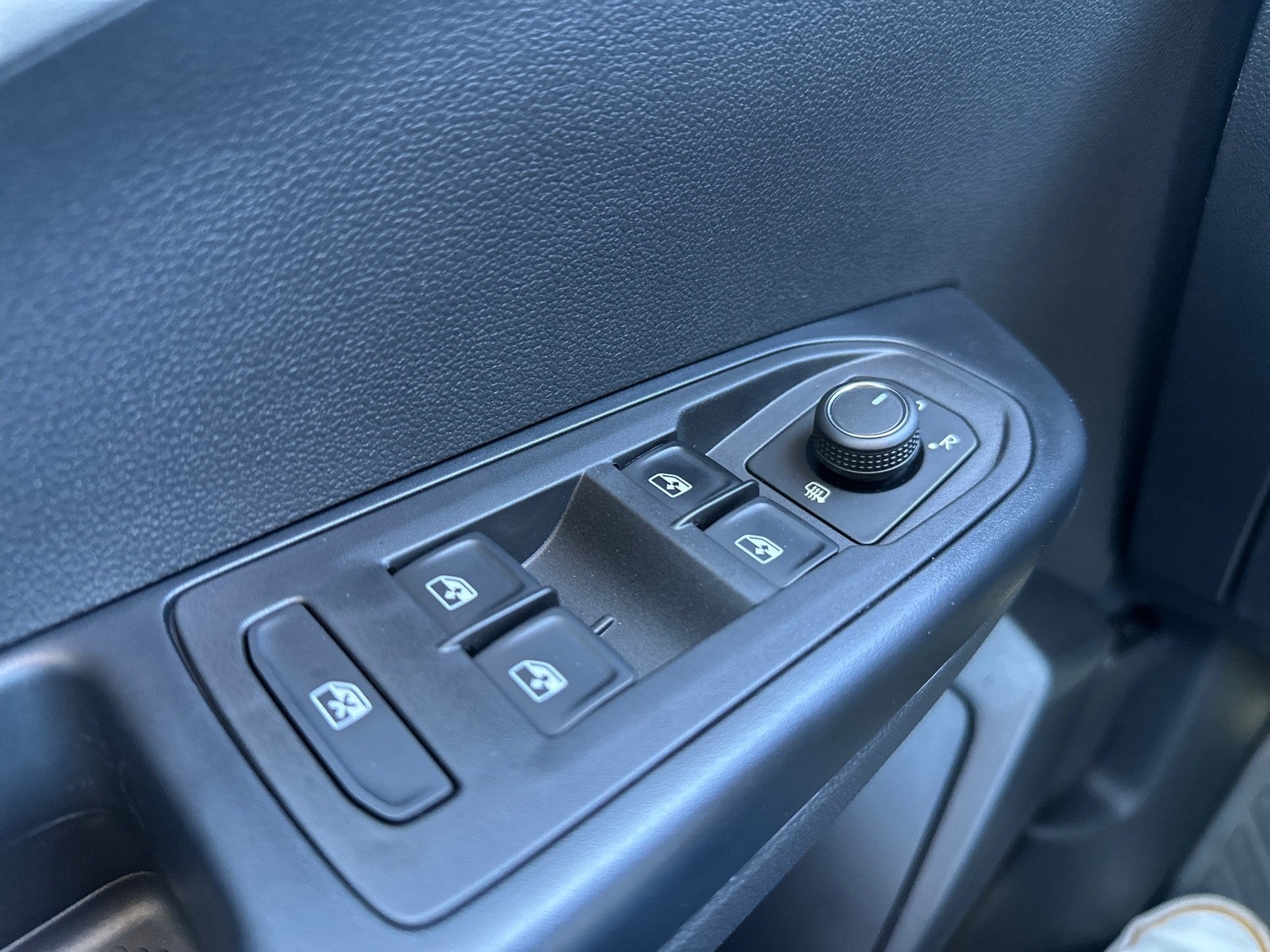 2026 Volkswagen Taos SEL 4MOTION