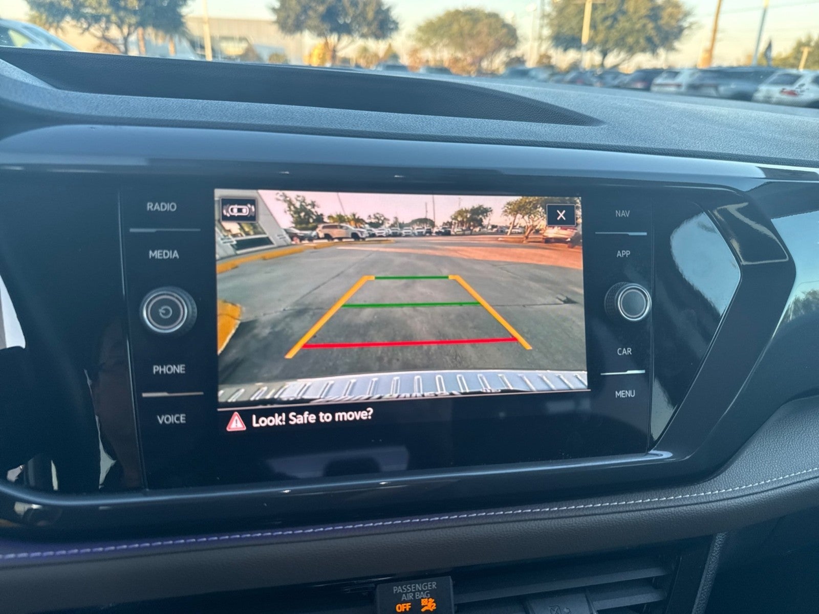 2024 Volkswagen Taos SEL 4MOTION