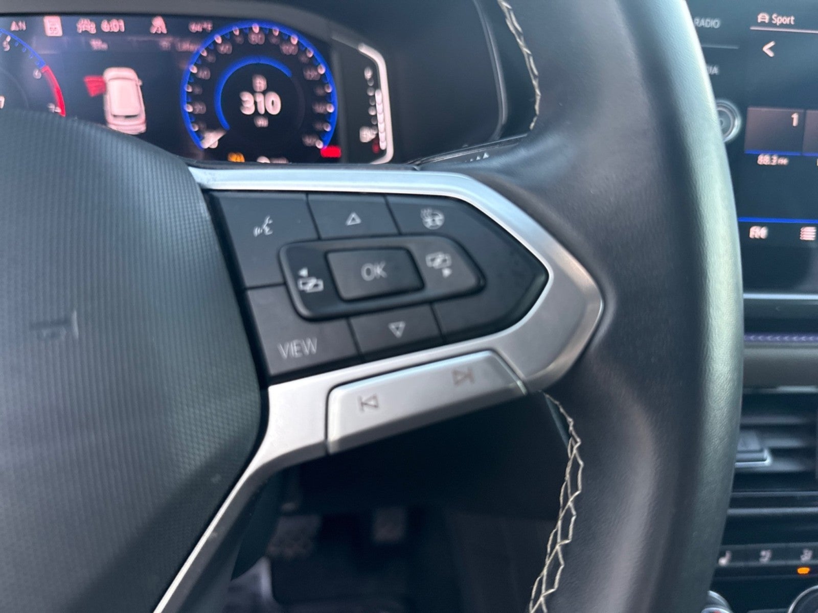 2024 Volkswagen Taos SEL 4MOTION