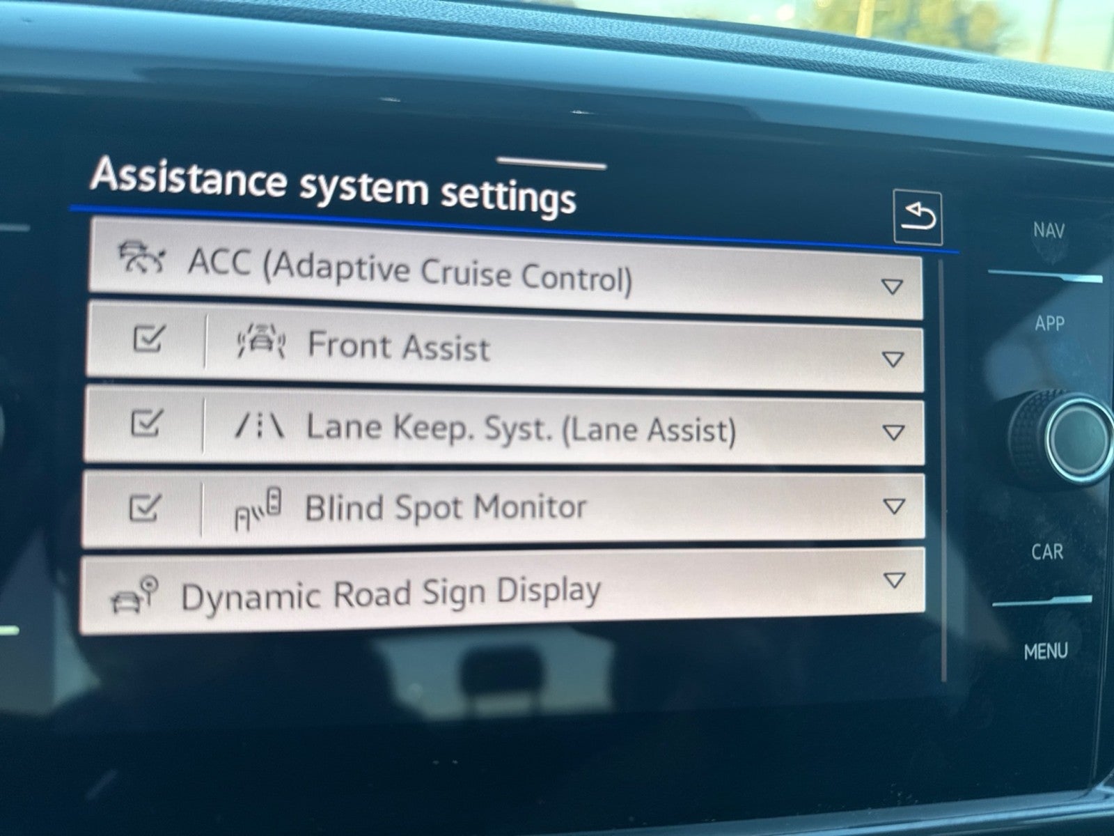 2024 Volkswagen Taos SEL 4MOTION