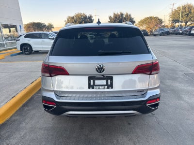 2024 Volkswagen Taos SEL 4MOTION