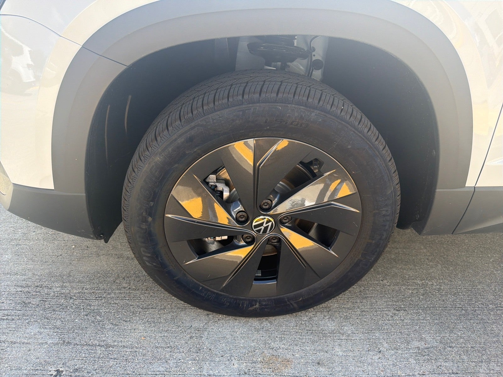 2027 Volkswagen Taos S FWD
