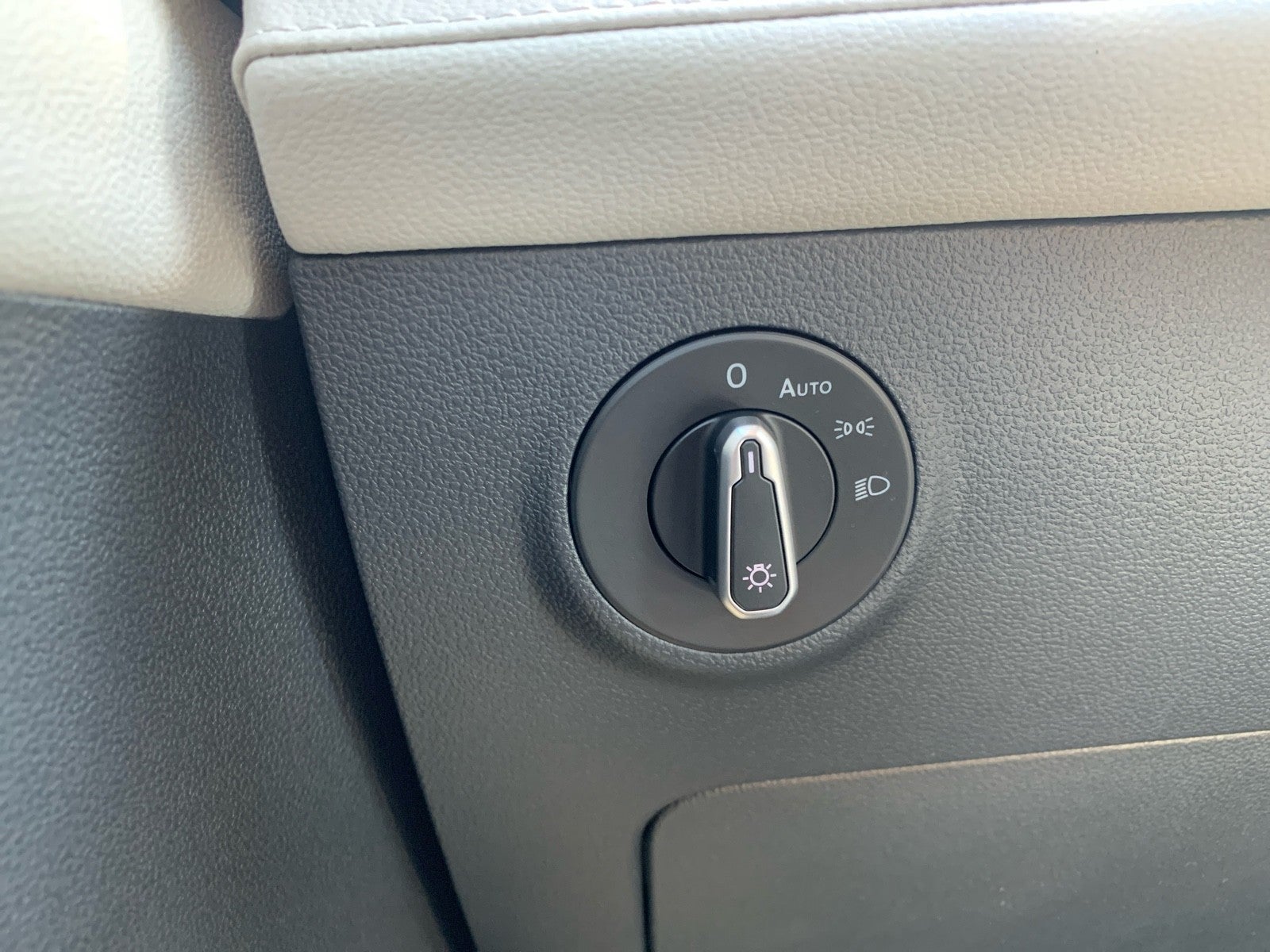 2027 Volkswagen Taos S FWD