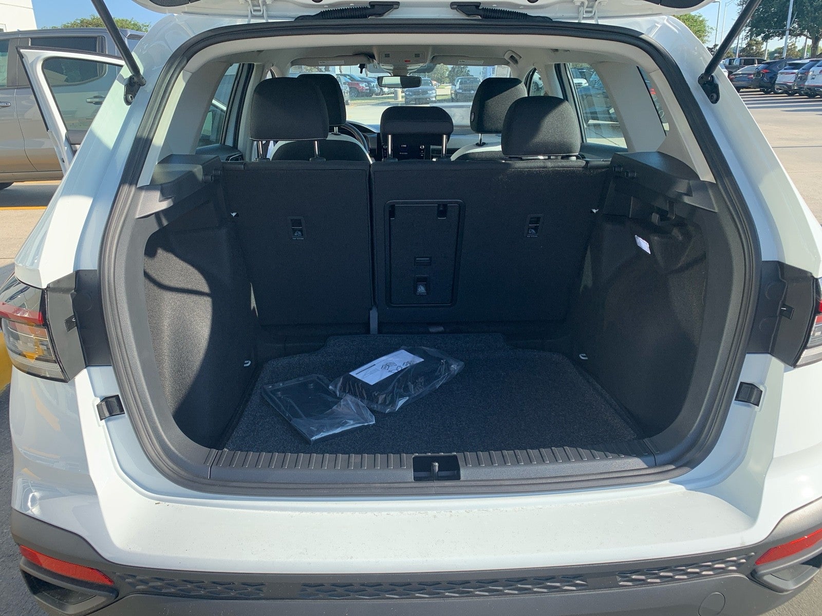 2027 Volkswagen Taos S FWD