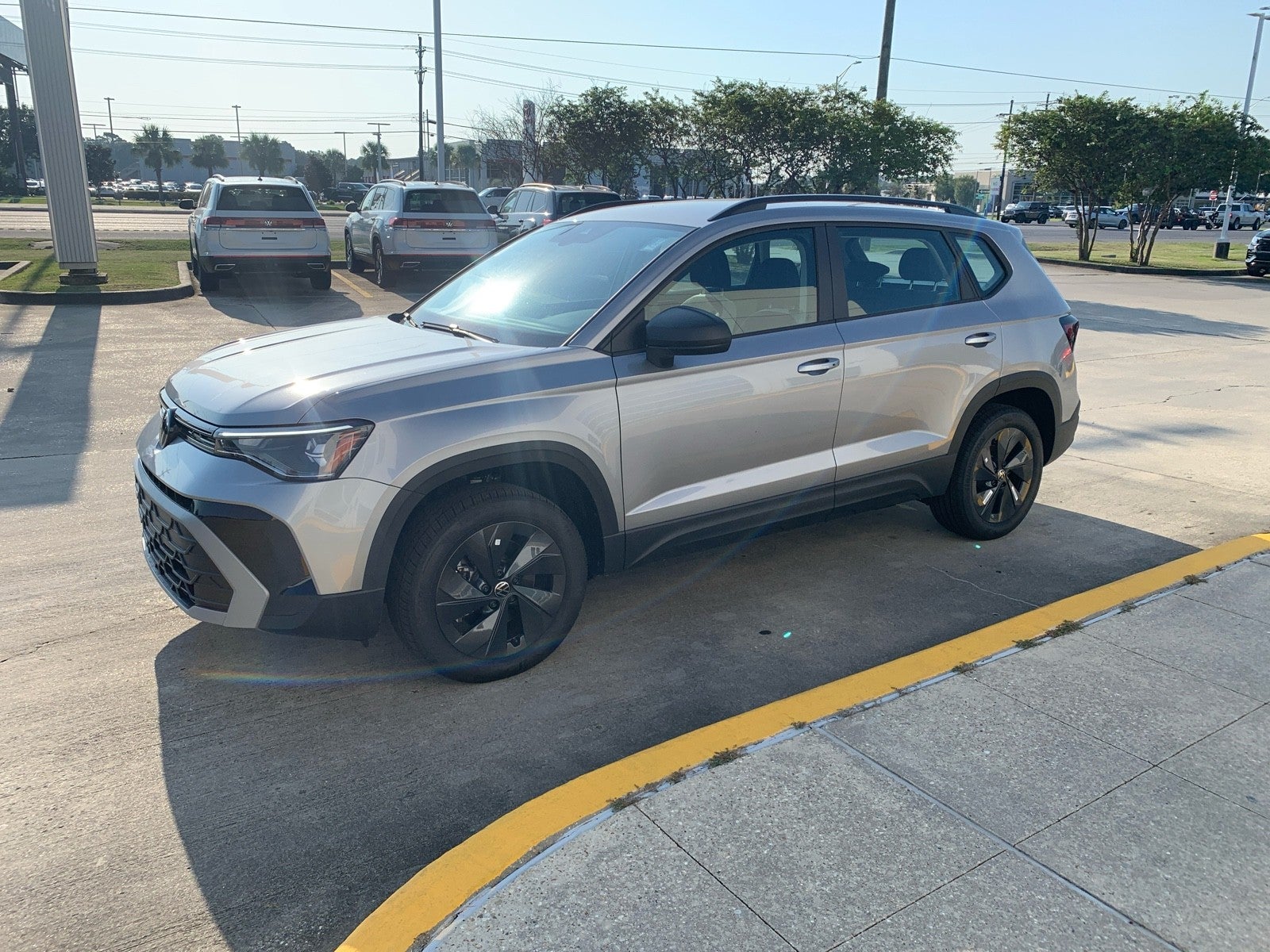 2027 Volkswagen Taos S FWD