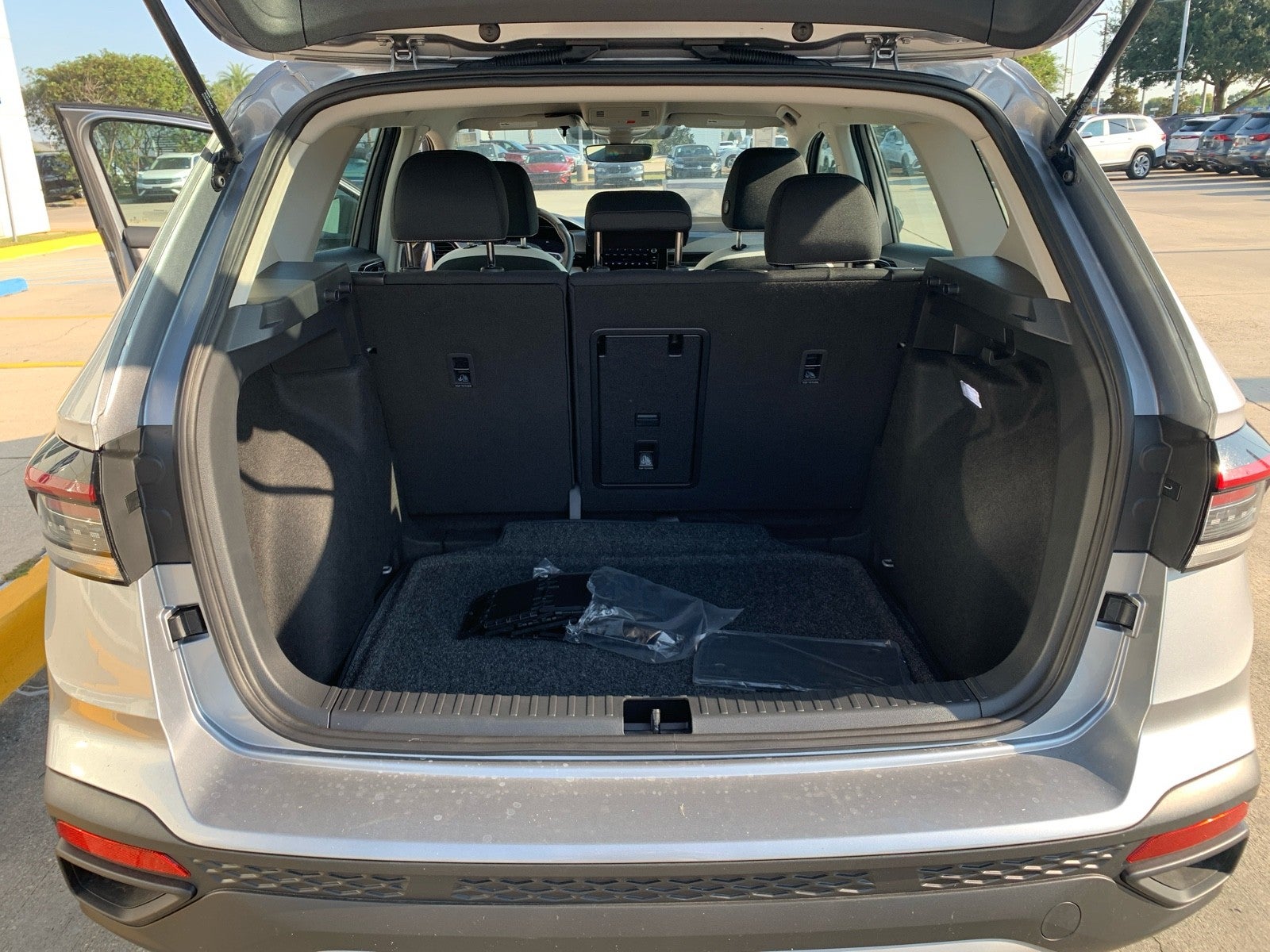 2027 Volkswagen Taos S FWD