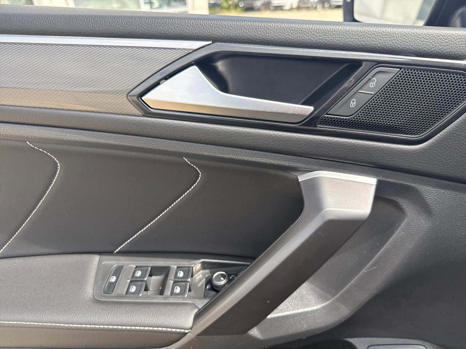 2024 Volkswagen Tiguan 2.0T SE R-Line Black FWD