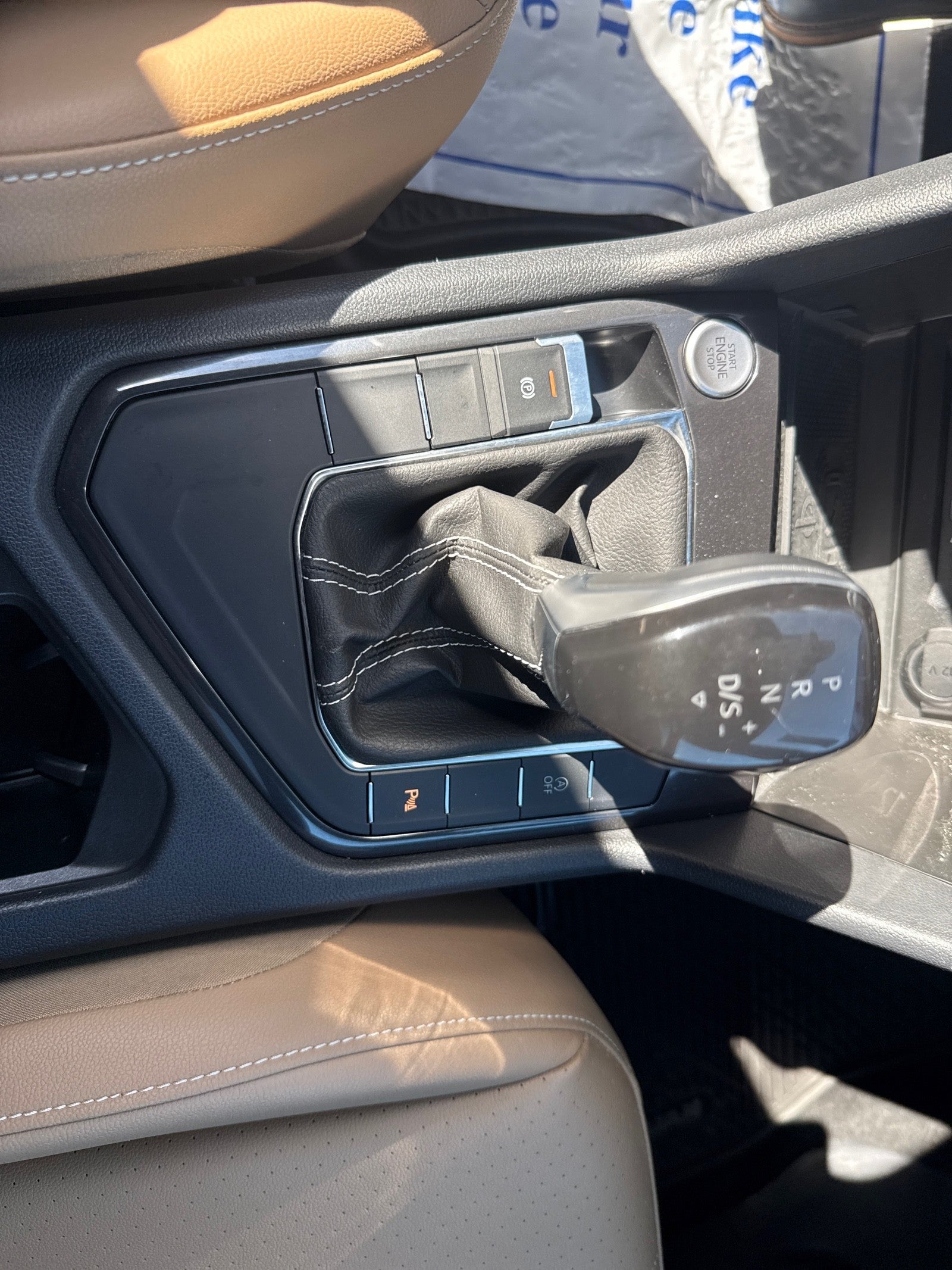 2024 Volkswagen Tiguan 2.0T SE R-Line Black FWD