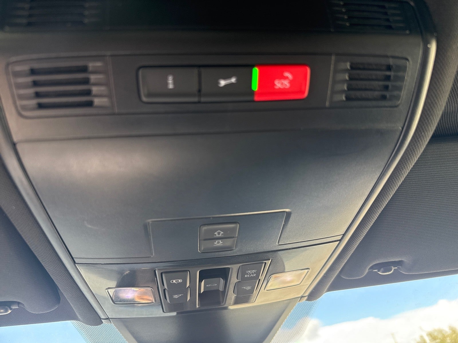 2024 Volkswagen Tiguan 2.0T SE R-Line Black FWD