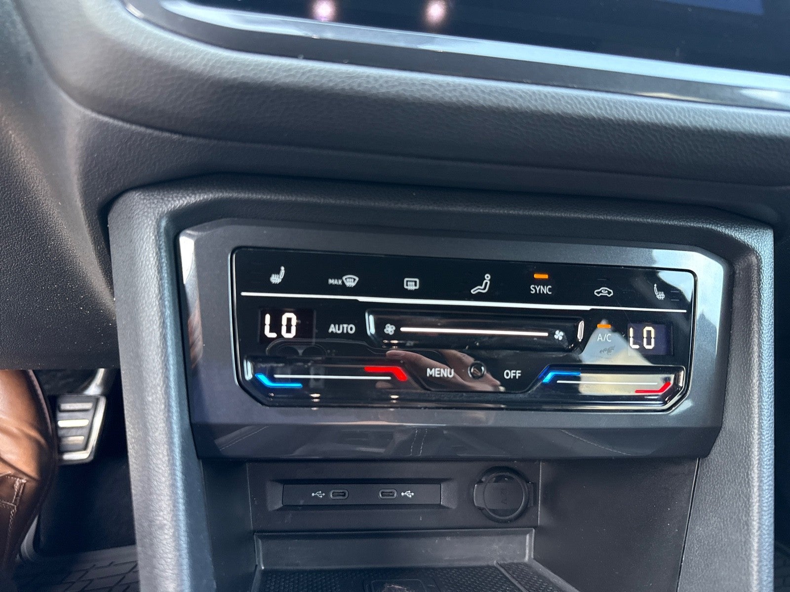 2023 Volkswagen Tiguan 2.0T SE R-Line Black FWD