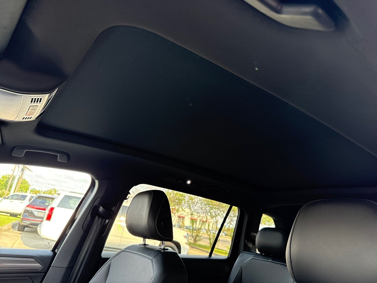 2023 Volkswagen Tiguan 2.0T SE R-Line Black FWD