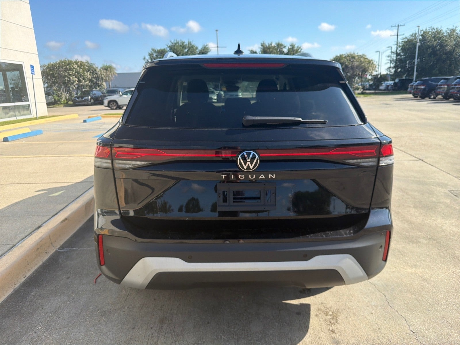 2026 Volkswagen Tiguan S FWD