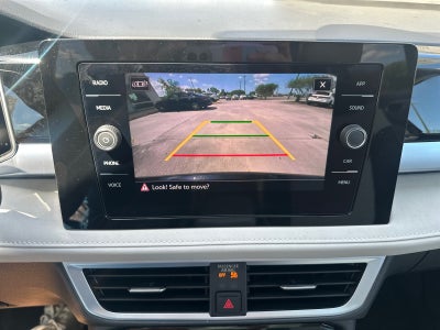 2026 Volkswagen Taos SE FWD