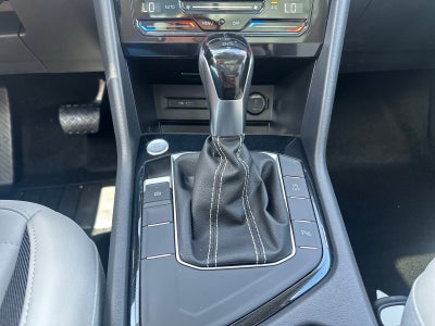 2026 Volkswagen Taos SE FWD