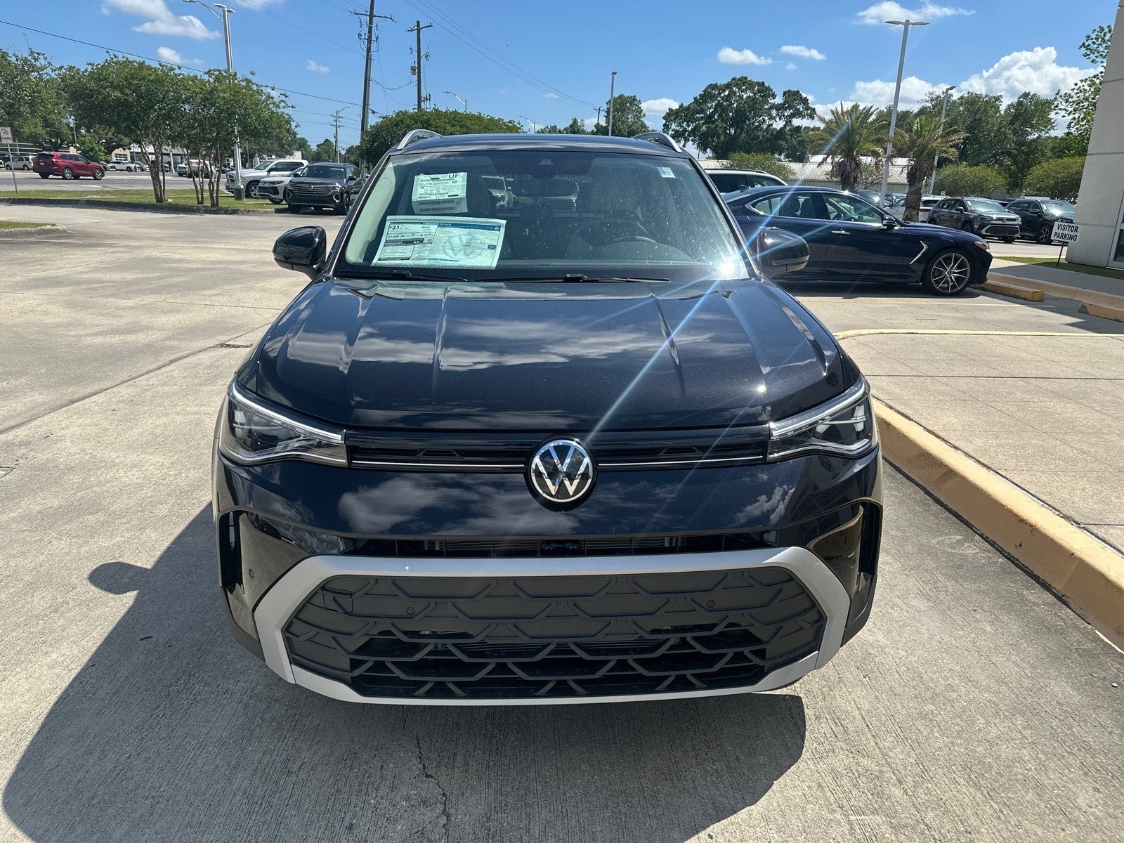 2026 Volkswagen Taos SE FWD