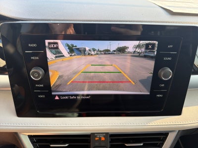 2026 Volkswagen Taos SE FWD