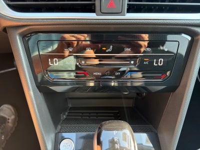2026 Volkswagen Taos SE FWD