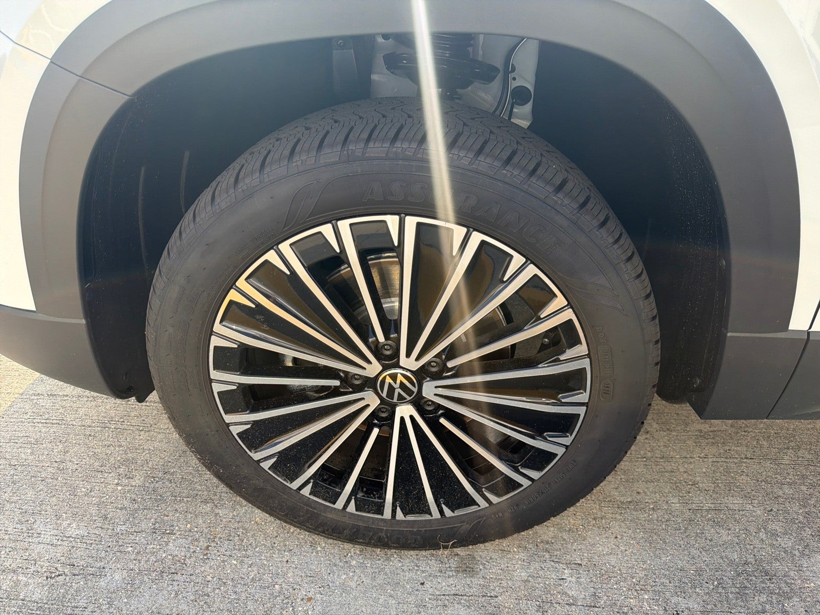 2026 Volkswagen Taos SE FWD