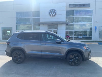 2026 Volkswagen Taos SE FWD