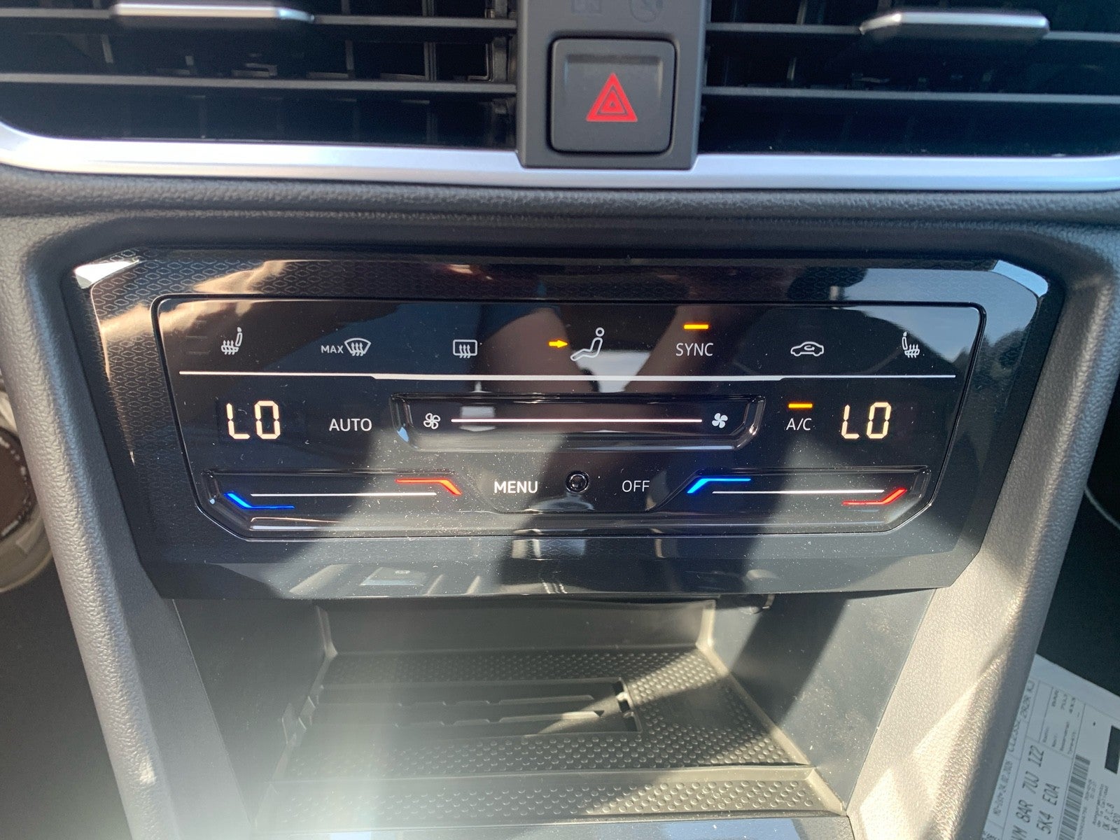 2026 Volkswagen Taos SE FWD