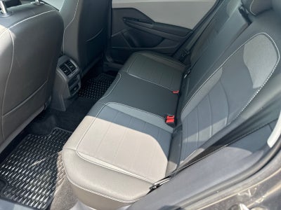 2023 Volkswagen Taos SE FWD