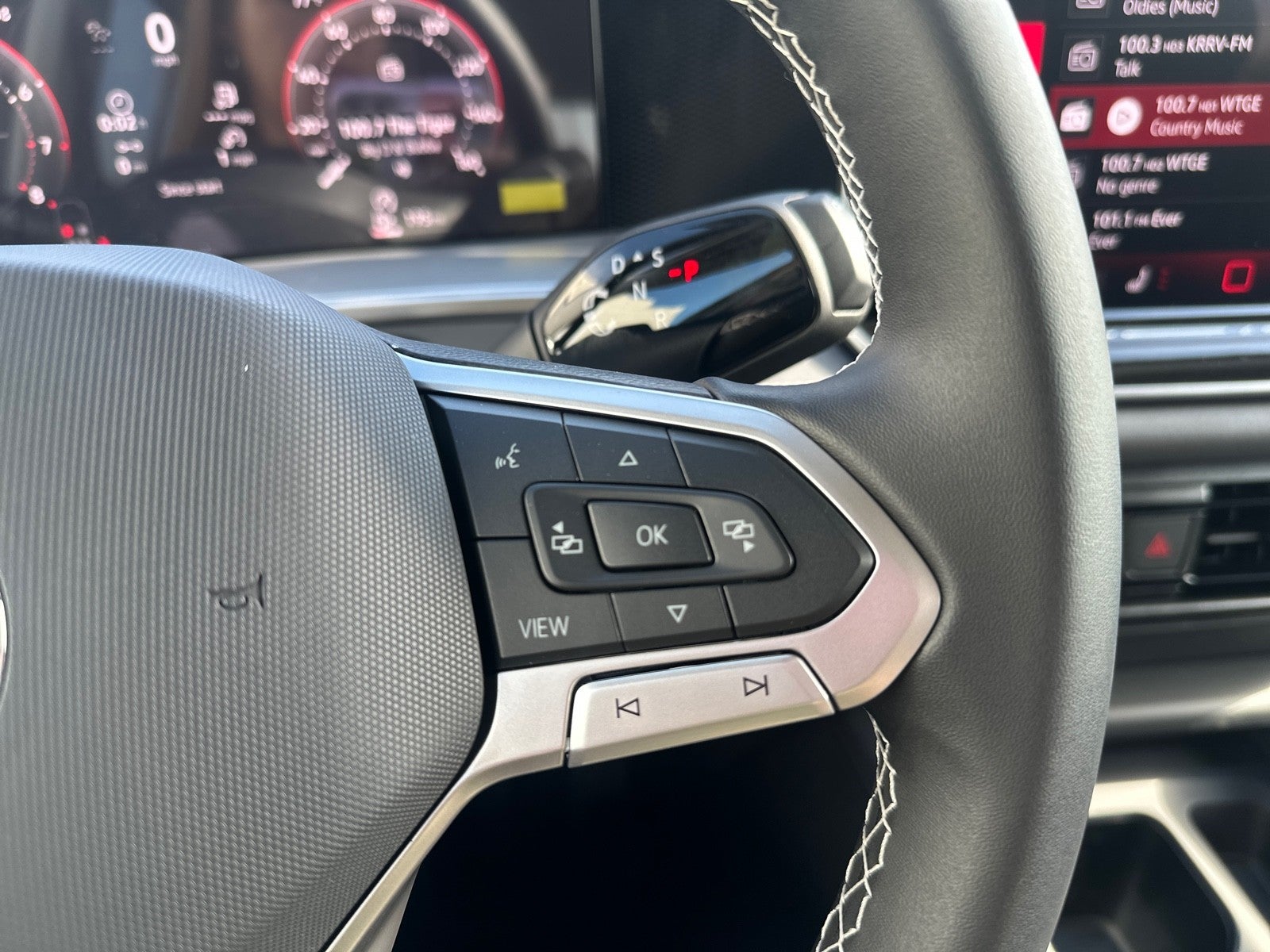 2026 Volkswagen Tiguan 2.0T SE FWD