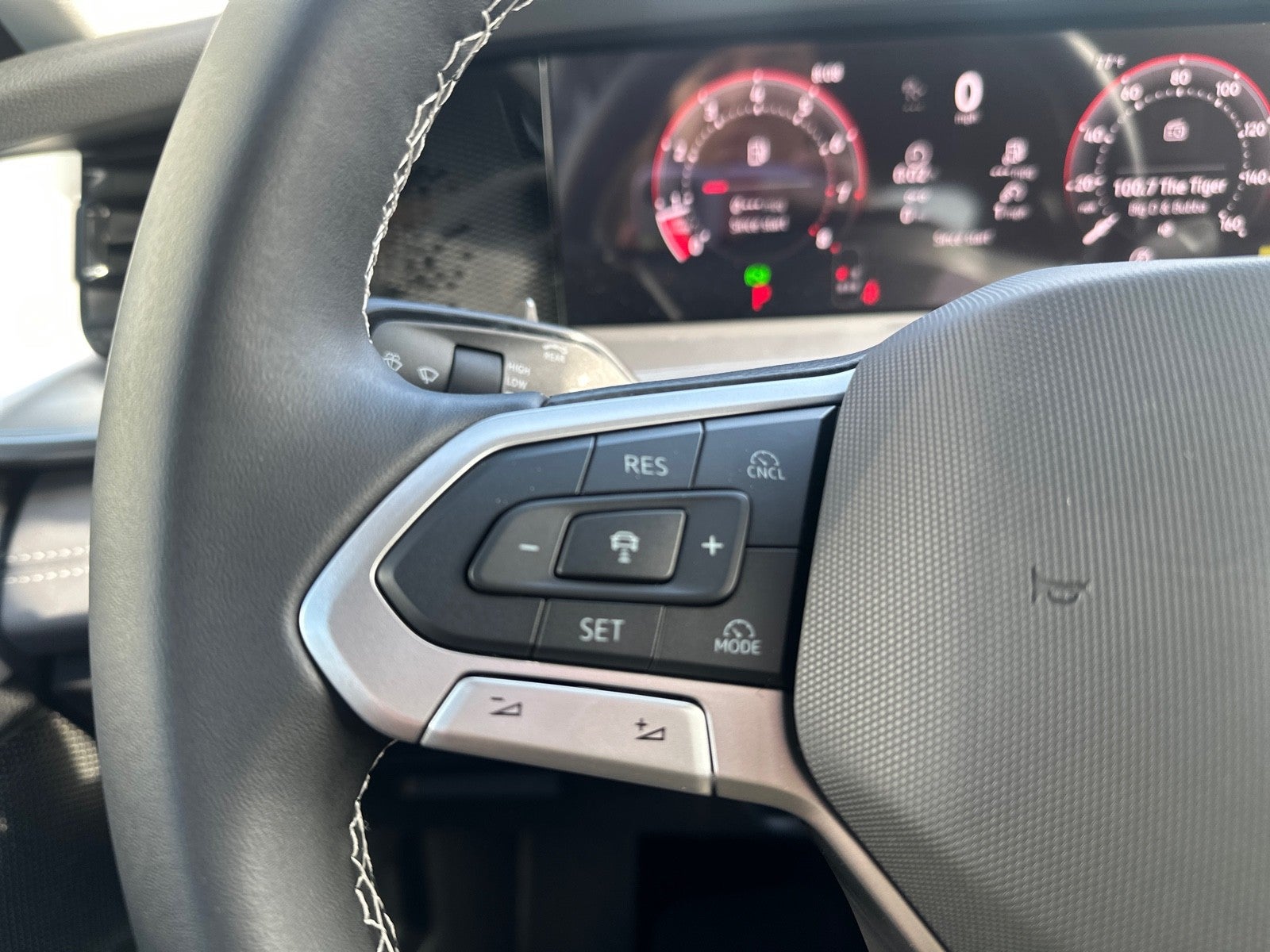 2026 Volkswagen Tiguan 2.0T SE FWD