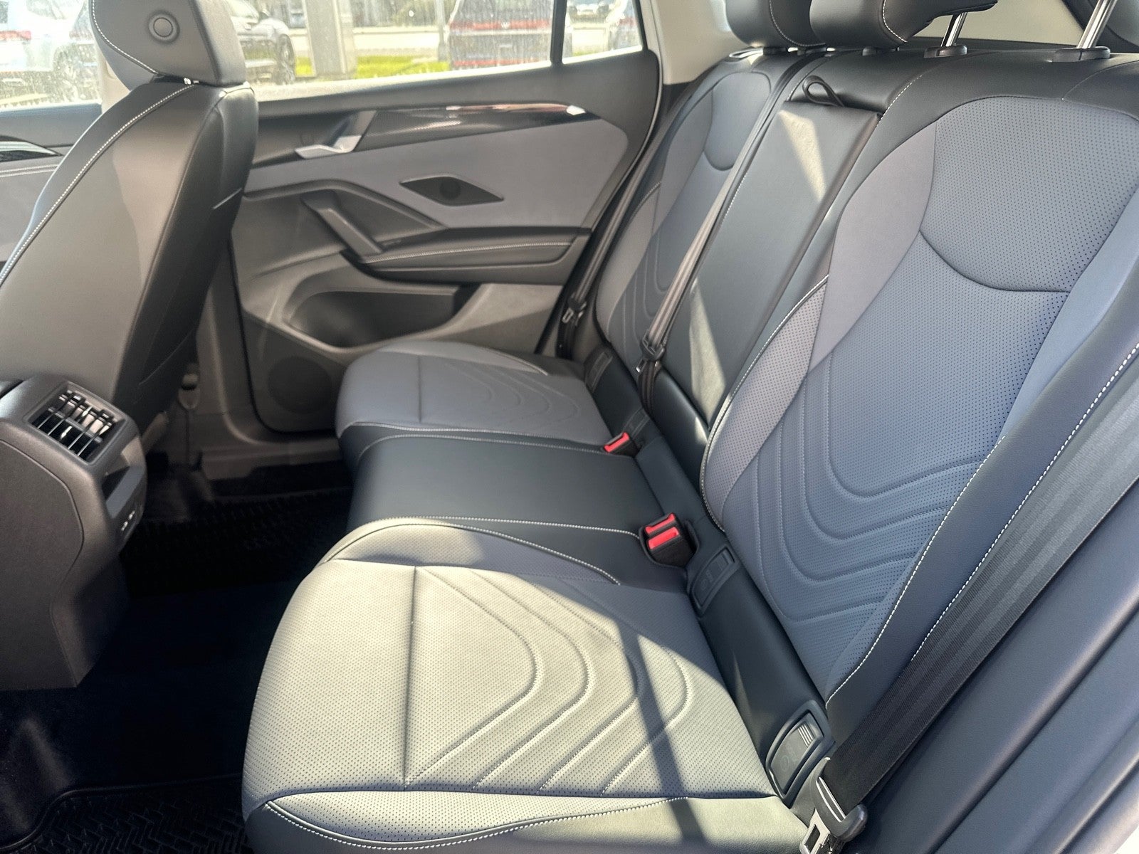 2026 Volkswagen Tiguan 2.0T SE FWD