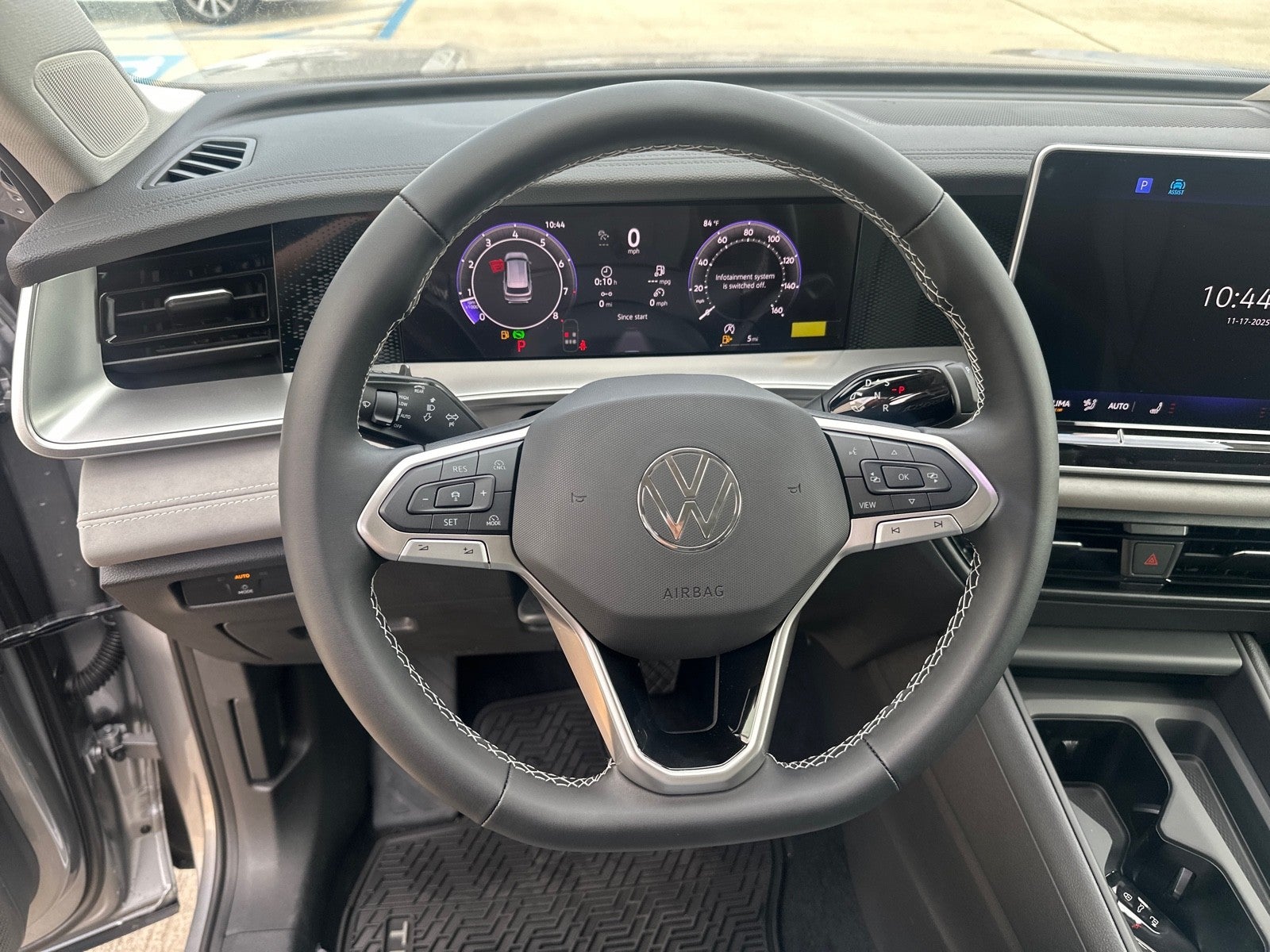 2026 Volkswagen Tiguan 2.0T SE FWD