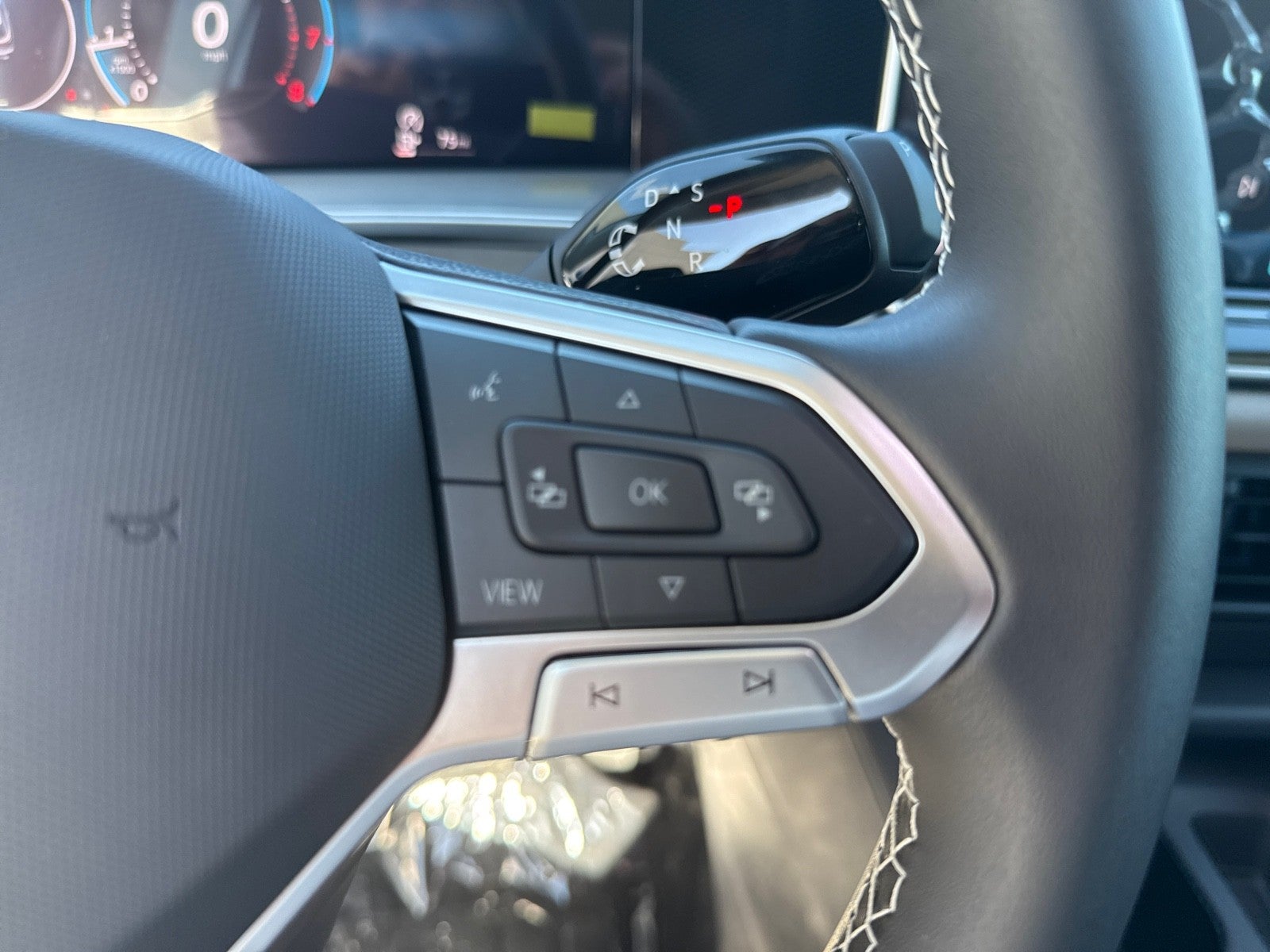 2026 Volkswagen Tiguan 2.0T SE FWD