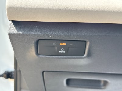 2025 Volkswagen Tiguan 2.0T SE FWD