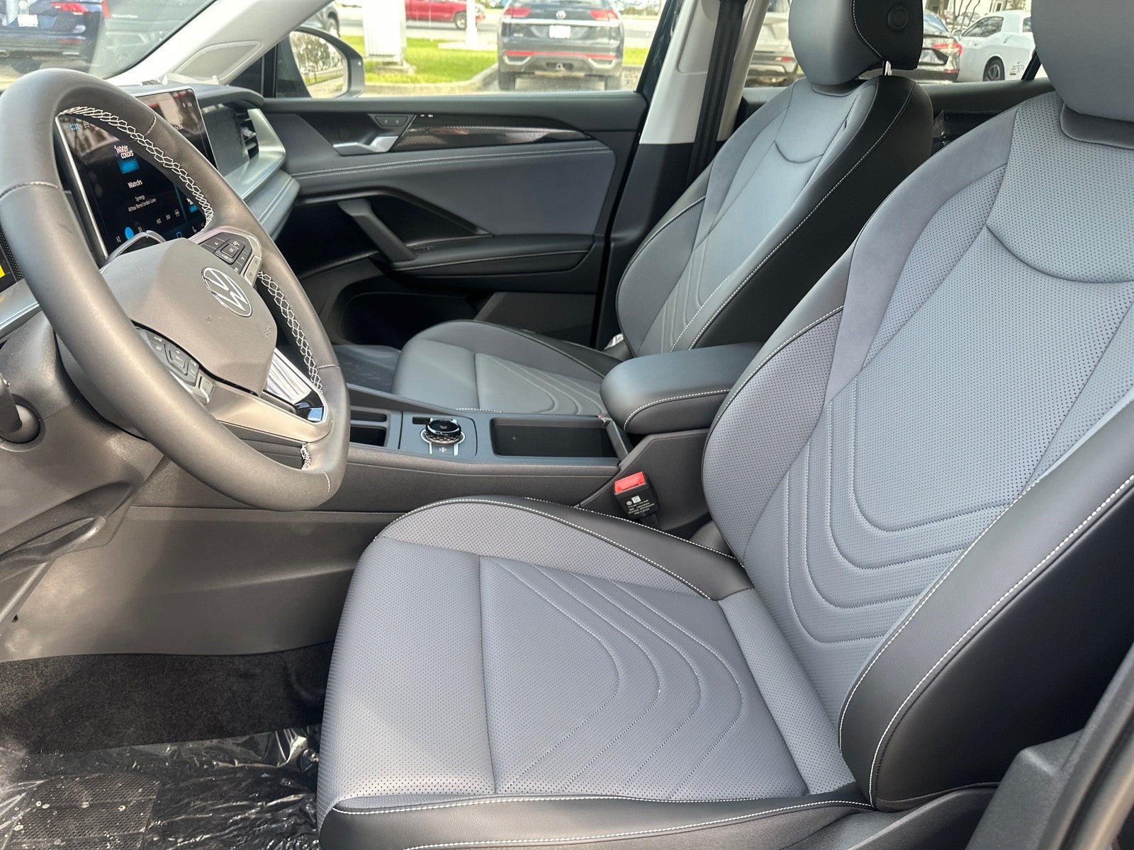 2026 Volkswagen Tiguan 2.0T SE FWD