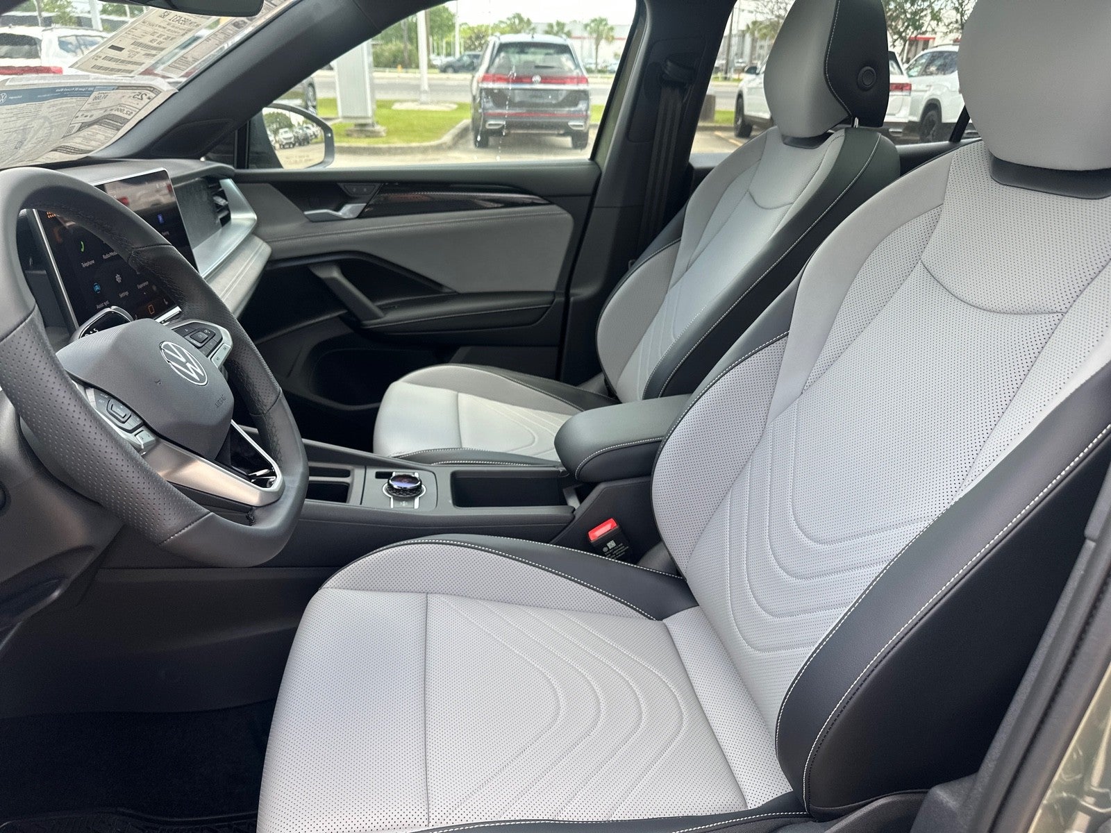 2026 Volkswagen Tiguan SE R-Line Black 4MOTION