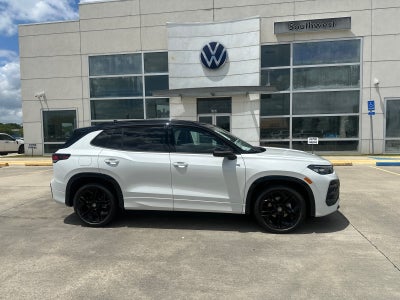 2026 Volkswagen Tiguan SE R-Line Black FWD