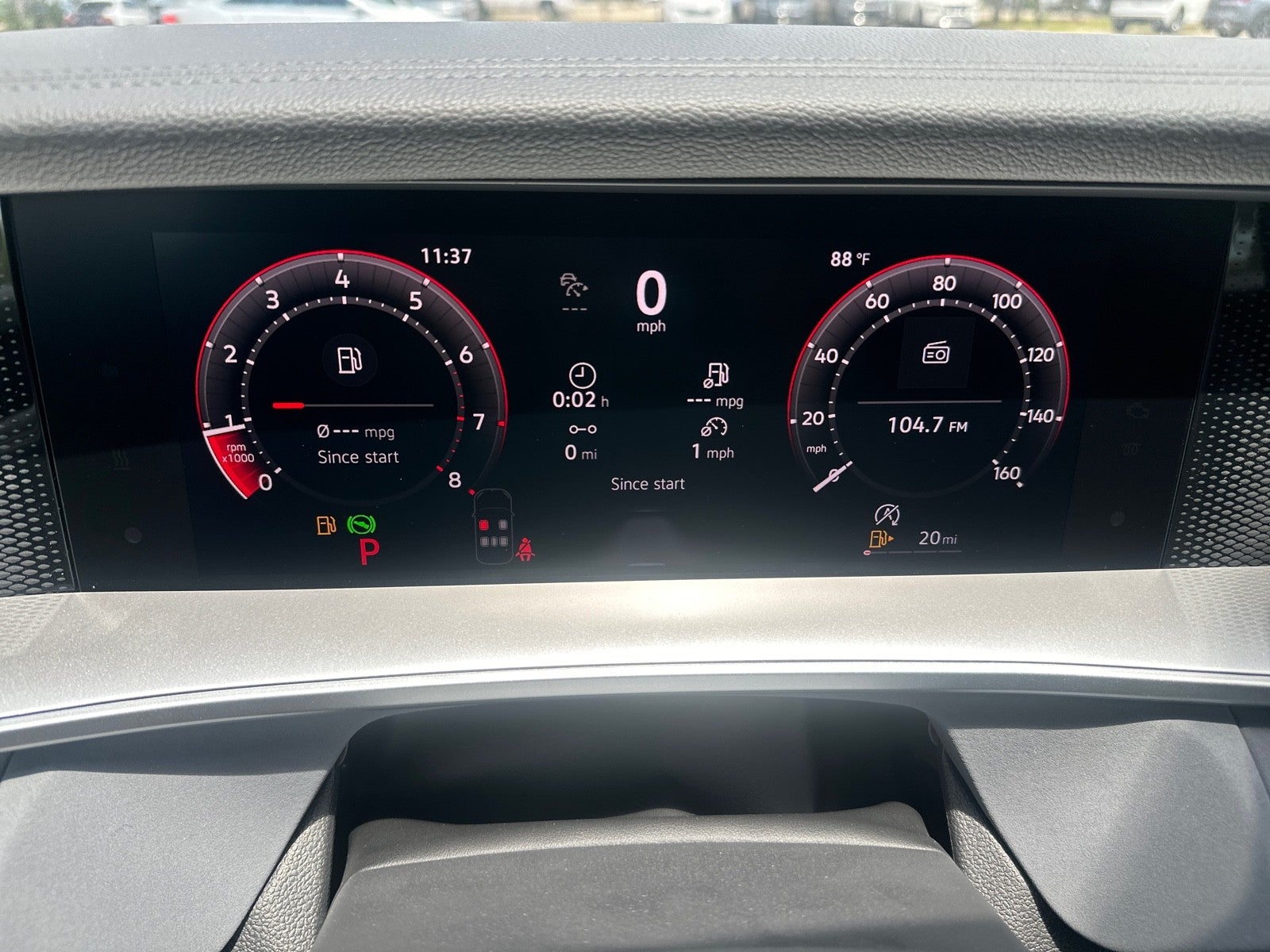 2026 Volkswagen Tiguan SE R-Line Black FWD