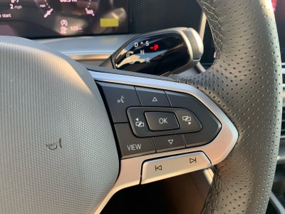 2026 Volkswagen Tiguan SE R-Line Black FWD
