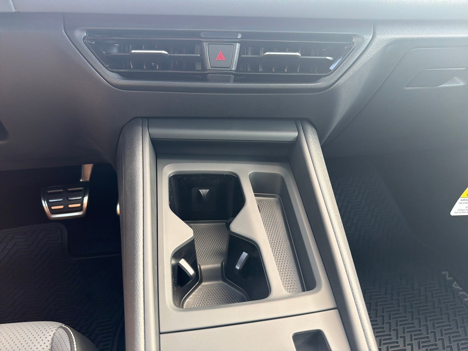 2026 Volkswagen Tiguan SE R-Line Black FWD