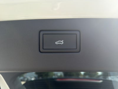 2026 Volkswagen Tiguan SE R-Line Black FWD