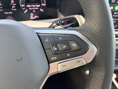 2026 Volkswagen Tiguan SE R-Line Black FWD