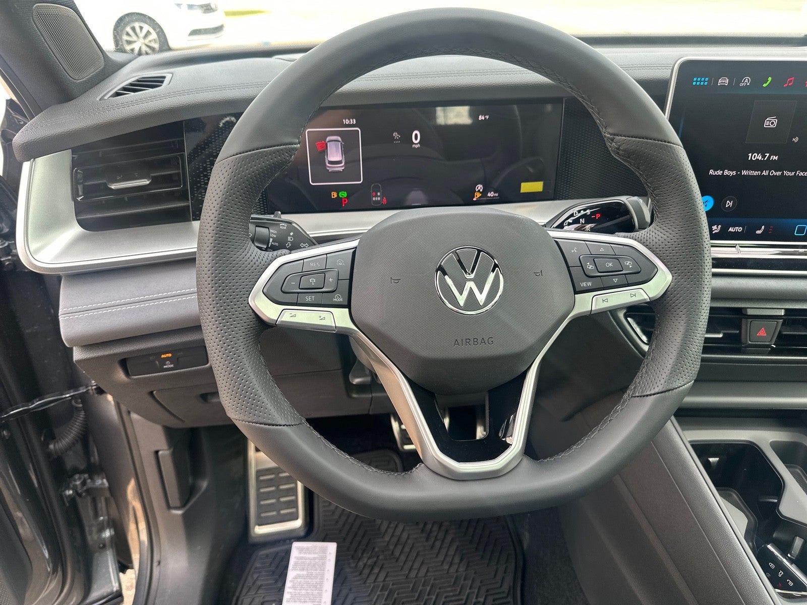 2026 Volkswagen Tiguan 2.0T SE R-Line Black FWD