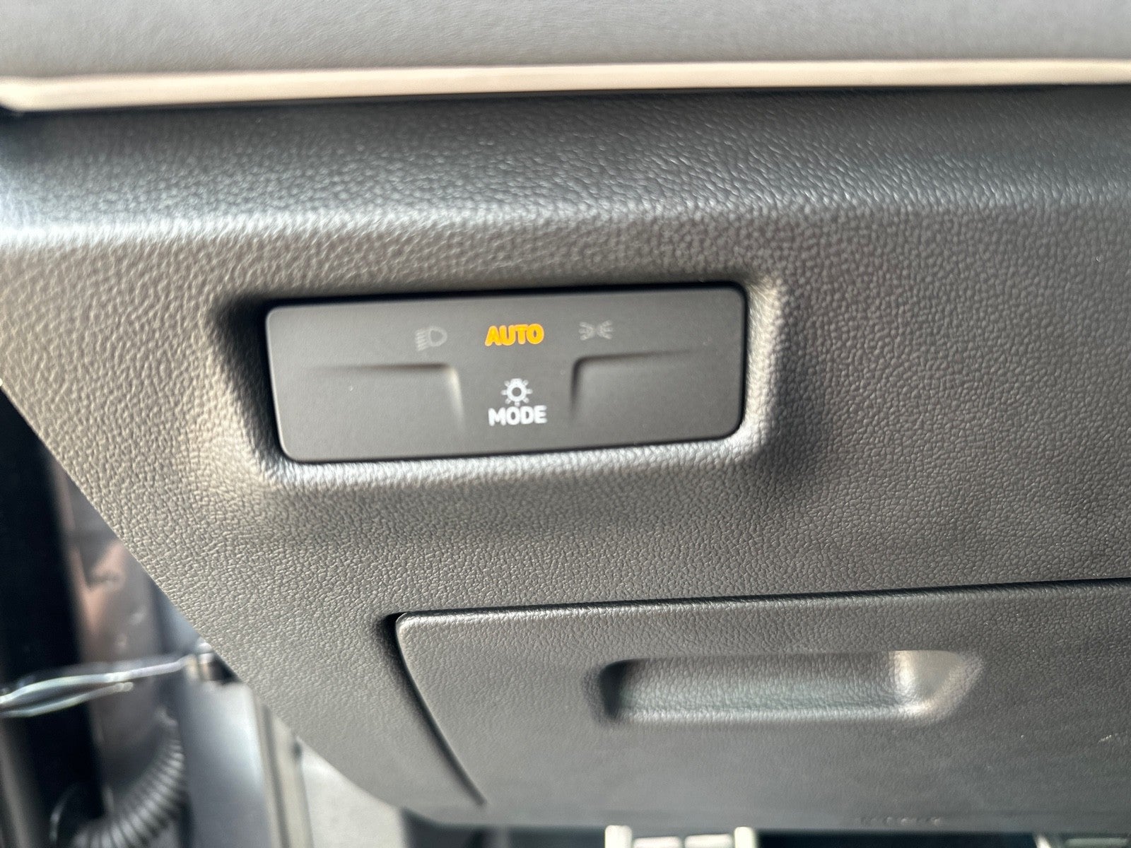 2026 Volkswagen Tiguan 2.0T SE R-Line Black FWD