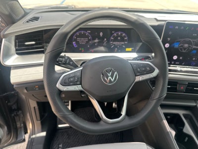 2026 Volkswagen Tiguan SE R-Line Black FWD