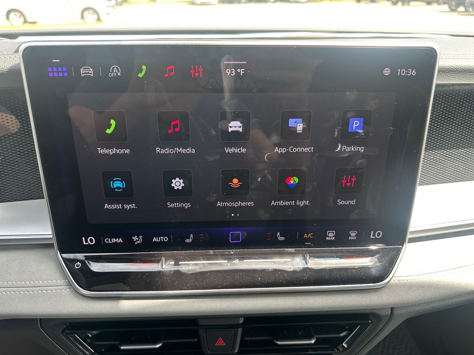 2026 Volkswagen Tiguan SE R-Line Black FWD