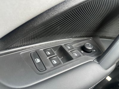 2026 Volkswagen Tiguan SE R-Line Black FWD