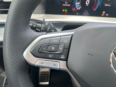 2026 Volkswagen Tiguan SE R-Line Black FWD